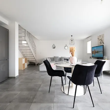 Maison Moderne 3 - Parking Et Exterieur Apartment *